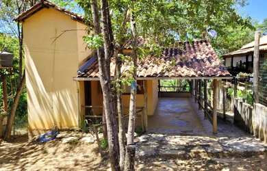 Imagem: A fazenda possui 360m² de Área e está localizado em Centro