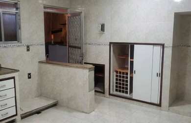 Imagem: A casa possui 1 Dormitório, 1 Banheiro, 50m² de Área e está