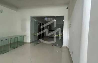 Imagem 5: ALUGUEL - PONTO COMERCIAL NA AV. GENERALISSIMO DEODORO - POR R$ 8.000,00...