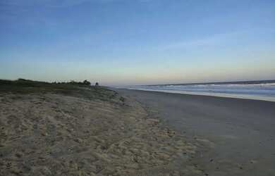 Imagem: O terreno possui 300m² de Área e está localizado em Estância