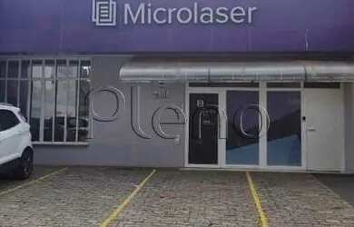 Imagem: O depósito possui 4 Vagas na garagem, 211m² de Área e está