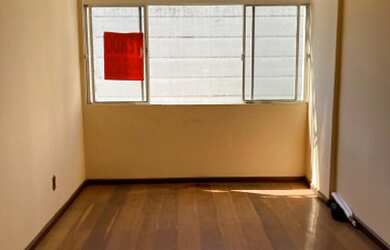 Imagem: O apartamento possui 1 Dormitório, 1 Banheiro, 30m² de Área