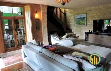 Imagem: A casa em condomínio possui 3 Dormitórios, 5 Banheiros, 5