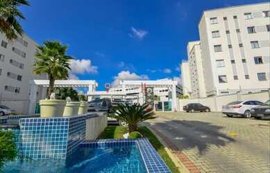 Imagem: O apartamento possui 2 Dormitórios, 1 Banheiro, 1 Vaga na garagem