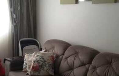 Imagem: O apartamento possui 2 Dormitórios, 2 Banheiros, 2 Vagas na