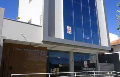 Imagem: O depósito possui 1 Vaga na garagem, 36m² de Área e está