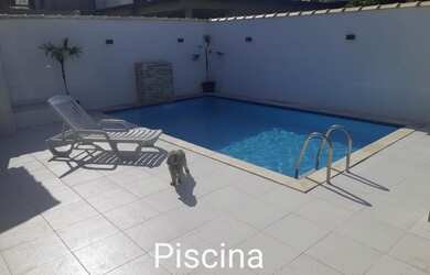 Imagem: A casa em condomínio possui 2 Dormitórios, 2 Banheiros, 3