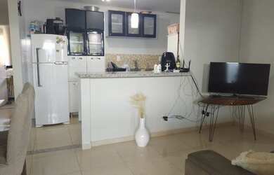 Imagem 6: Casa aruana. Piscina, 200m² de Área, 2 Vagas na garageme4 Dormitórios