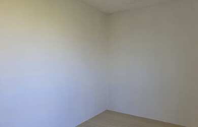 Imagem: O apartamento possui 3 Dormitórios, 1 Banheiro, 1 Vaga na garagem