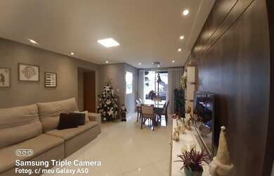 Imagem: O apartamento possui 2 Dormitórios, 2 Banheiros, 2 Vagas na