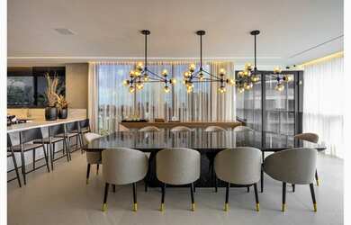 Imagem: O apartamento possui 4 Dormitórios, 5 Banheiros, 264m² de