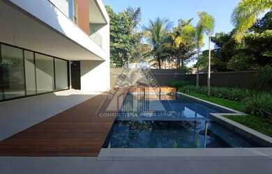 Imagem: Casa à venda em Barra da Tijuca!