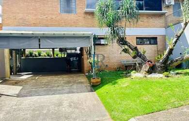 Imagem: A casa em condomínio possui 3 Dormitórios, 4 Banheiros, 5