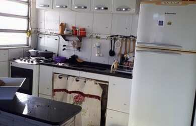 Imagem: A casa possui 2 Dormitórios, 1 Banheiro e está localizado