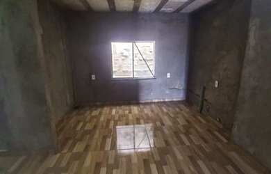 Imagem 5: Vendo Casa. Varanda, Área de serviço, 65m² de Áreae1 Banheiro