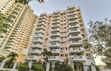 Imagem: O apartamento possui 3 Dormitórios, 3 Banheiros, 1 Vaga na