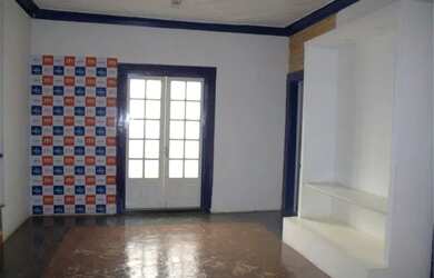 Imagem: O depósito possui 300m² de Área e está localizado em Centro