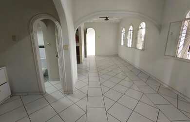 Imagem 9: //Casa no Cj Ajuricaba - Aceita Financiamento