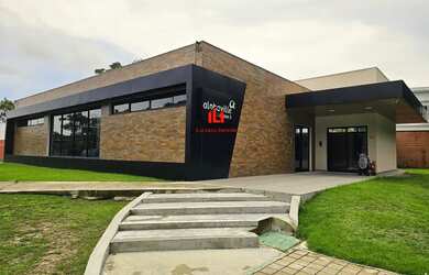 Imagem: O terreno possui 482m² de Área e está localizado em Ponta