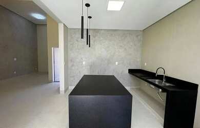 Imagem 2: Incrível casa para venda no condomínio Villa Segura