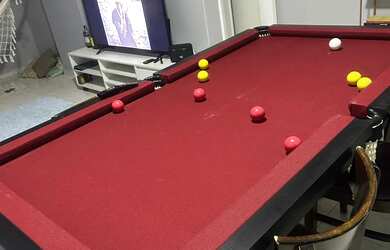 Imagem: O apartamento possui 4 Dormitórios, Acomodam 8 pessoas, Imóvel