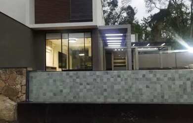 Imagem 2: CASA ASSOBRADADA - CIDADE SATÉLITE - SP