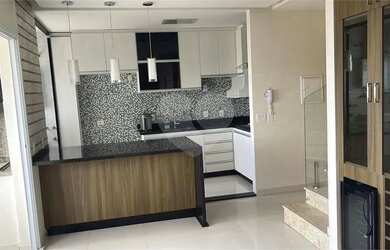 Imagem: O apartamento na cobertura possui 3 Dormitórios, 3 Banheiros