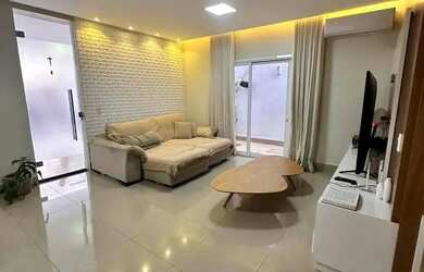 Imagem: A casa em condomínio possui 3 Dormitórios, 4 Banheiros, 2