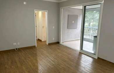 Imagem: O apartamento possui 2 Dormitórios, 1 Banheiro, 2 Vagas na