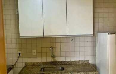 Imagem 7: Imóvel para aluguel possui 55 metros quadrados com 2 quartos em Centro...