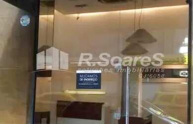 Imagem: O depósito possui 50m² de Área e está localizado em Centro