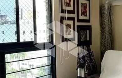 Imagem: O apartamento possui 1 Dormitório, 1 Banheiro, 1 Vaga na garagem