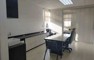 Imagem: O depósito possui 35m² de Área e está localizado em Parque