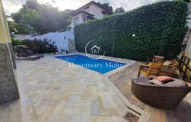 Imagem: A casa em condomínio possui 4 Dormitórios, 5 Banheiros, 4