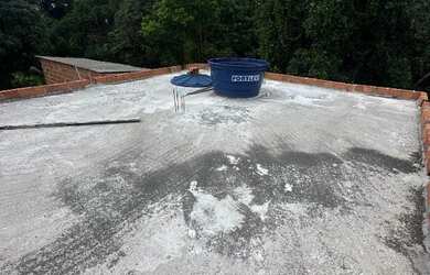 Imagem: A casa possui 2 Dormitórios, 1 Banheiro e está localizado