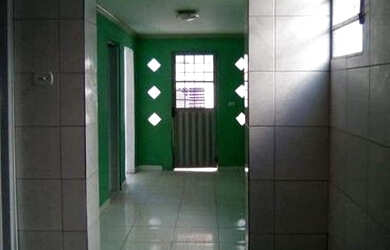 Imagem: A casa possui 2 Dormitórios, 1 Banheiro, 140m² de Área e