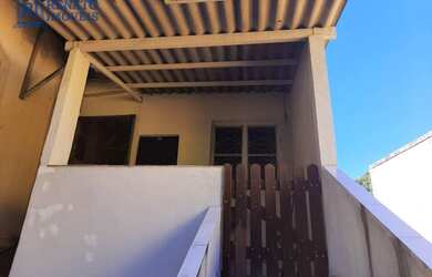 Imagem: A kitnet possui 1 Dormitório, 1 Banheiro e está localizado