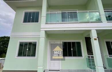 Imagem: A casa em condomínio possui 2 Dormitórios, 2 Banheiros, 3