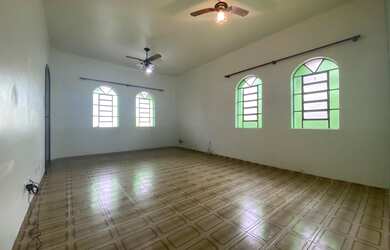 Imagem 7: Casa residencial a venda em Ubatuba, aceita financiamento bancario