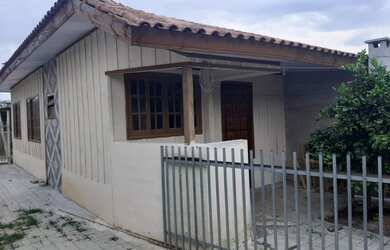 Imagem 2: Alugo casa no Planta Araçatuba piraquara R$650,00 livre da água