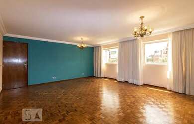 Imagem: O apartamento possui 4 Dormitórios, 3 Banheiros, 1 Vaga na