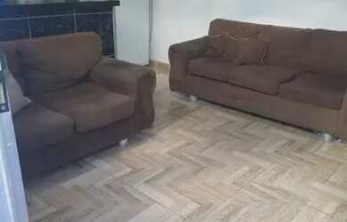 Imagem: A casa possui 2 Dormitórios, 1 Banheiro, 80m² de Área e