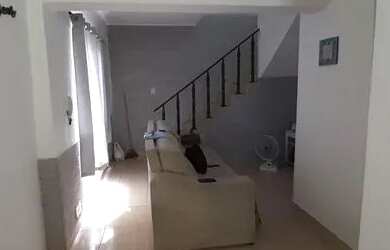 Imagem: A casa possui 2 Dormitórios, 2 Banheiros, 70m² de Área e