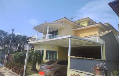 Imagem: A casa em condomínio possui 4 Dormitórios, 5 Banheiros, 4