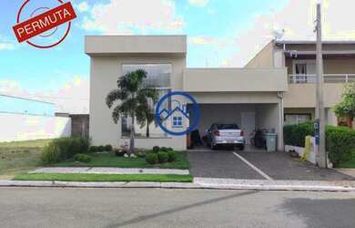 Imagem: A casa em condomínio possui 4 Dormitórios, 4 Banheiros, 4