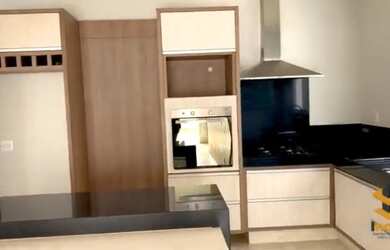 Imagem: A casa em condomínio possui 3 Dormitórios, 5 Banheiros, 4