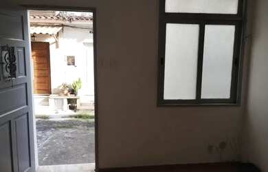 Imagem: A casa possui 2 Dormitórios, 1 Banheiro, 60m² de Área, Imóvel