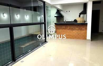 Imagem: A casa em condomínio possui 5 Dormitórios, 5 Banheiros, 2