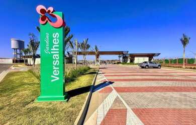 Imagem: O terreno possui 248m² de Área e está localizado em Pólo