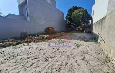 Imagem: O terreno possui 300m² de Área e está localizado em Camboinhas